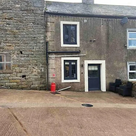 Entire Rural 5* Cottage, Winton With Hot Tub * Winton (Cumbria)