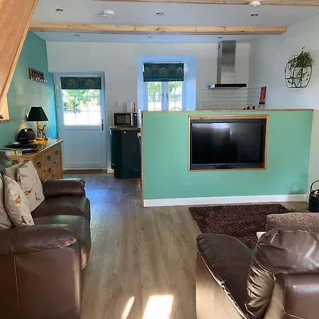 Entire Rural 5* Cottage, Winton With Hot Tub Prázdninový dům *