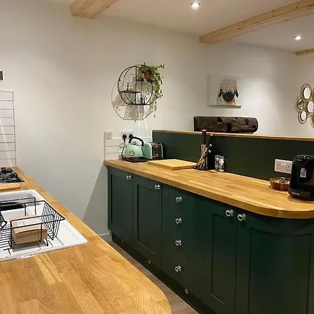 Entire Rural 5* Cottage, Winton With Hot Tub * Winton (Cumbria)