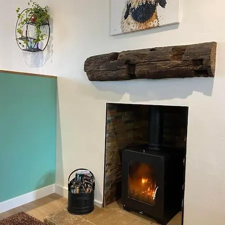 Entire Rural 5* Cottage, Winton With Hot Tub Prázdninový dům Winton (Cumbria)